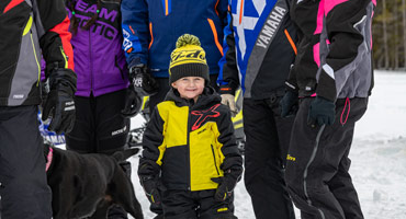 Family snowmobilers